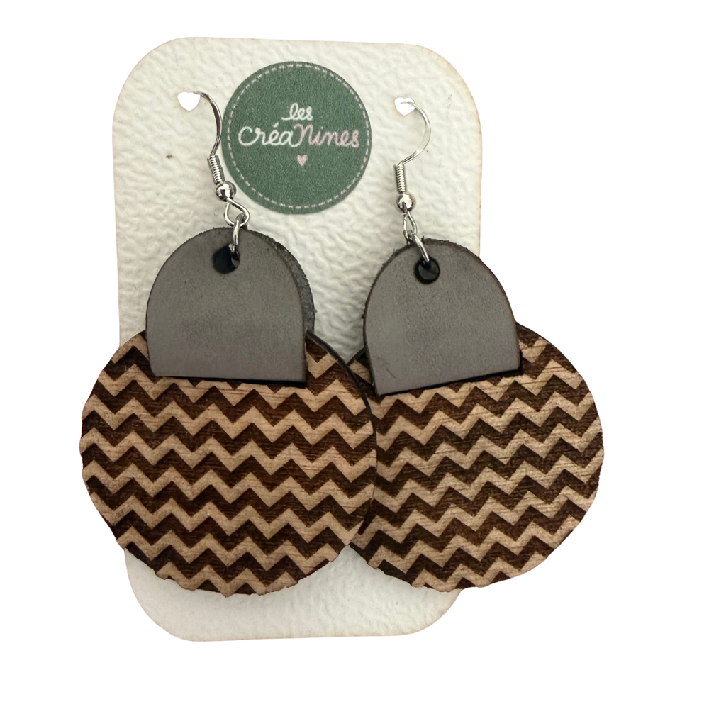 Boucles d'oreilles artisanales en bois gravé & cuir – Collection Géométrique & Graphique